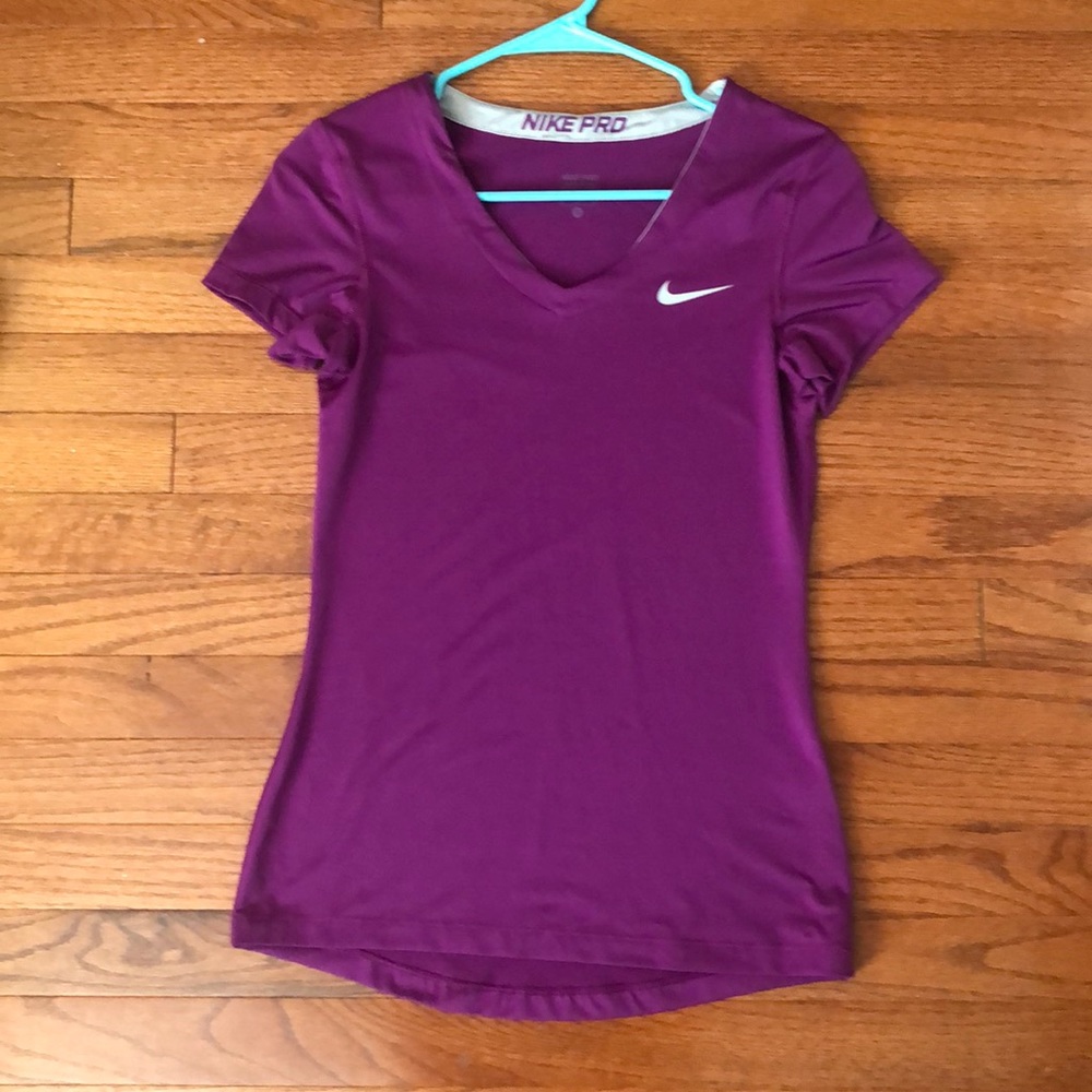 NIKE PRO DRY FIT PURPLE SHIRT SMALL